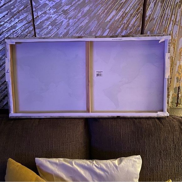 Beautiful Art On Canvas 15X30 Hand Embellished Canvas World Maps NWT - Picture 15 of 15